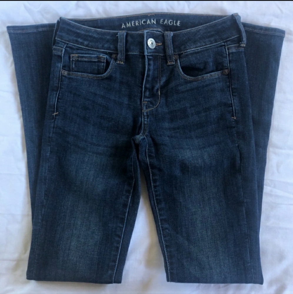 American Eagle Skinny Kick Jeans